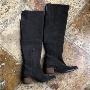 Over the knee dark brown Steve Madden boots